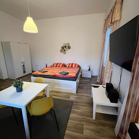 Apartma Luxura Decin Exterior photo