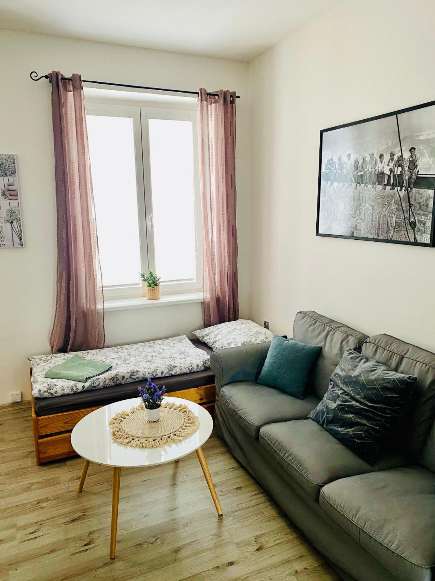 Apartment Apartma Luxura